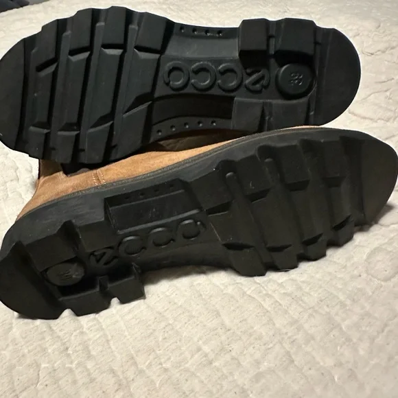 ECCO Womens Grainer Cocoa Brown Suede Chelsea Boots - Picture 3 of 6